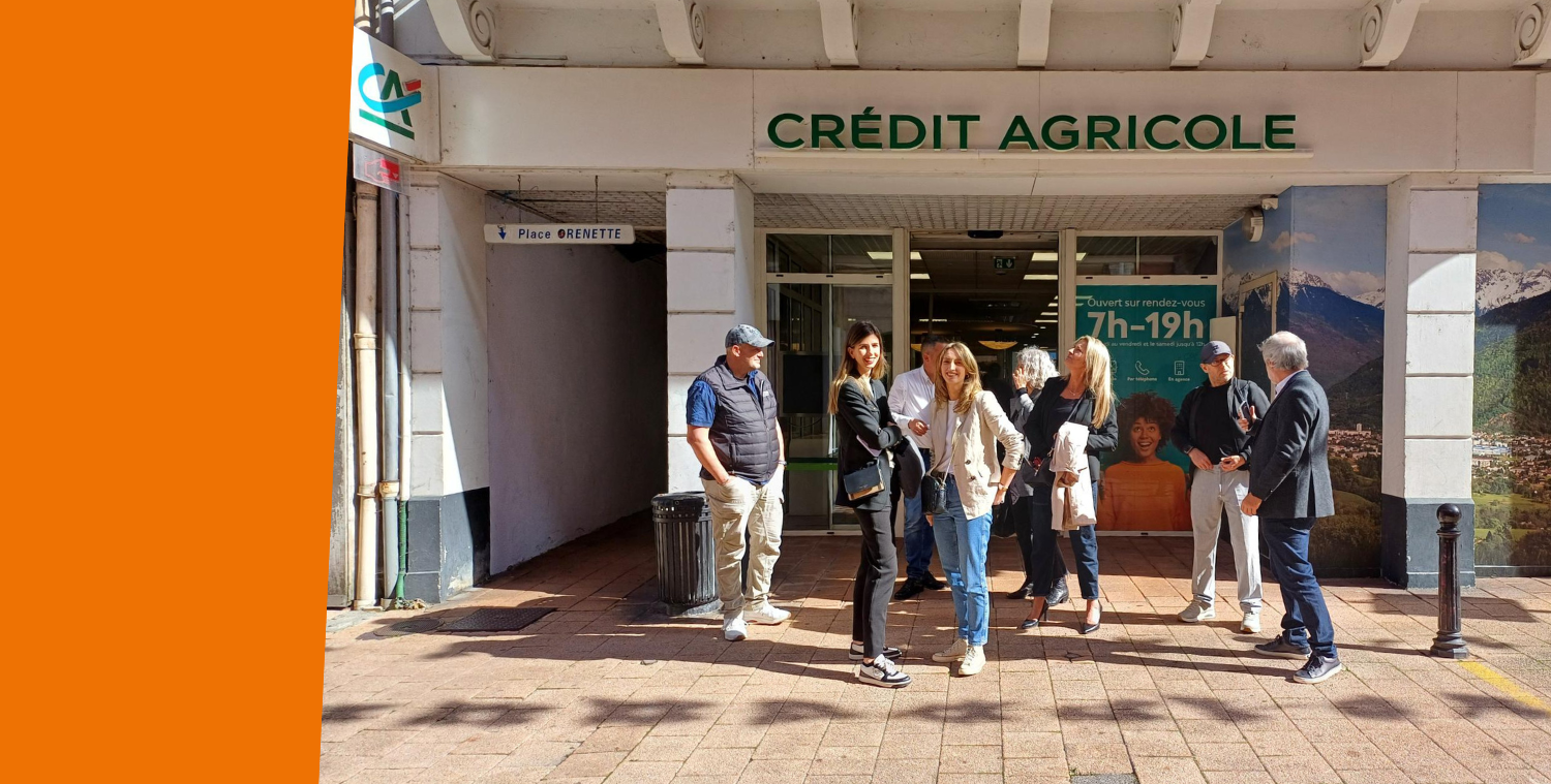 Tournage bornes d'accueil au Crédit Agricole
