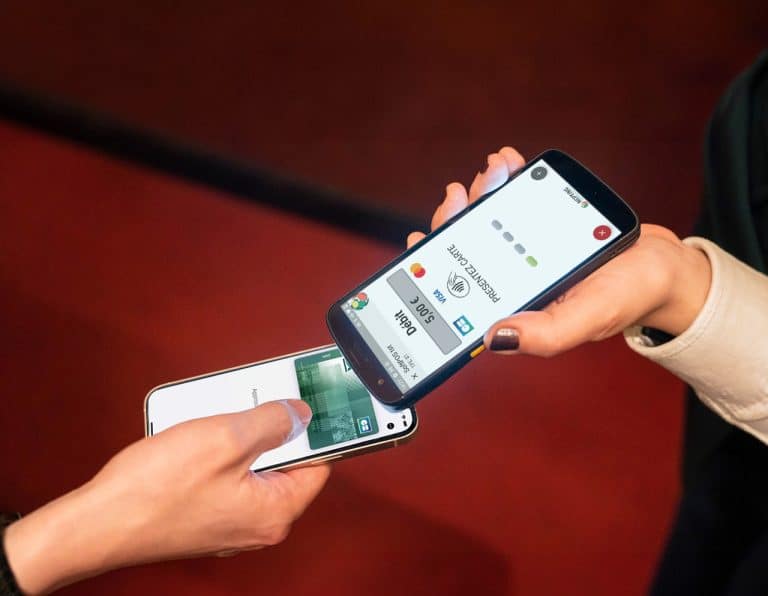 Image d'un encaissement avec PDA et SoftPOS